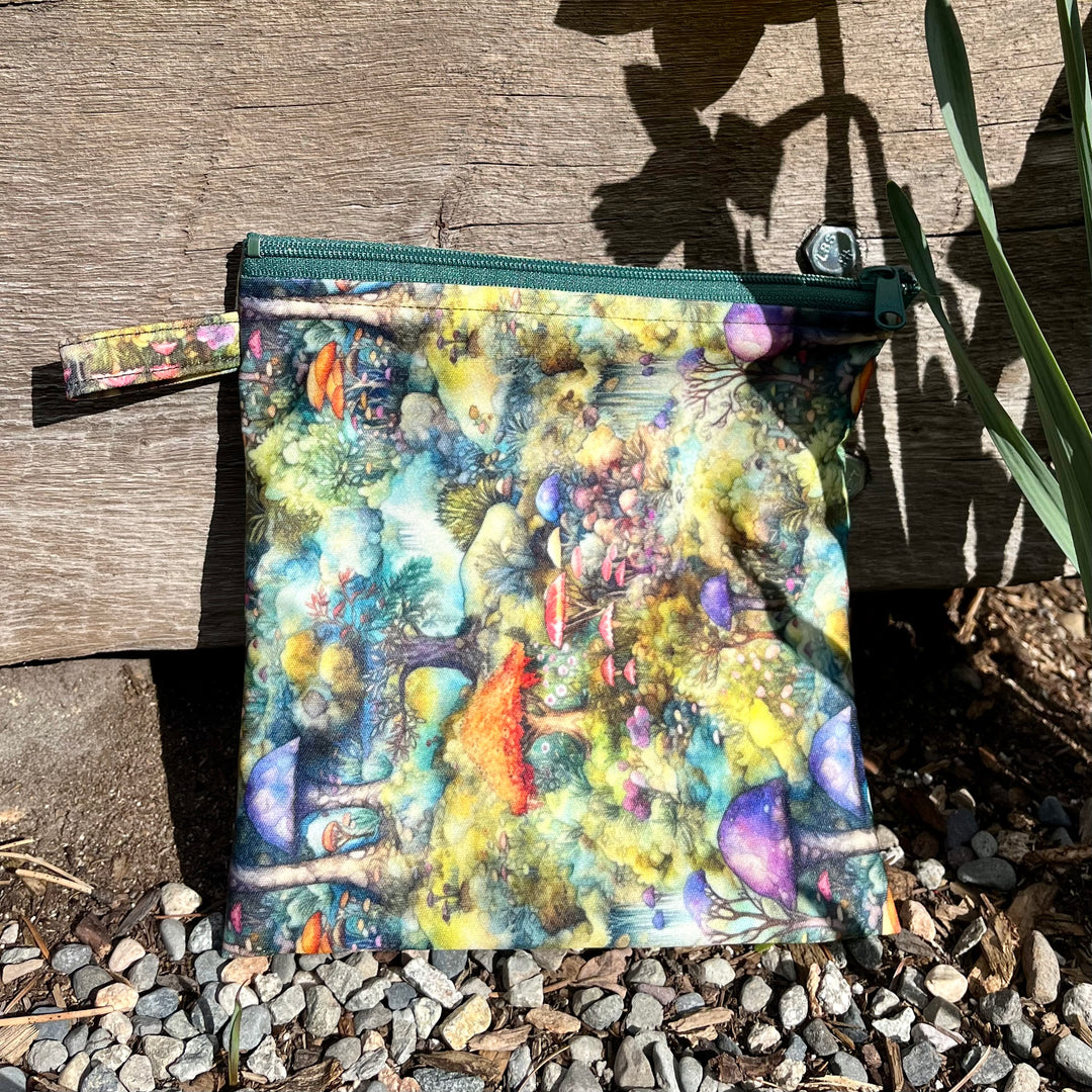Adventurista Bag - Medium